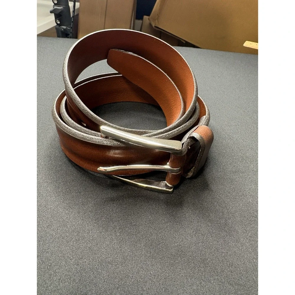 Allen Edmonds Mens Belt 107/42 Walnut Leather Solid Brass Buckle USA 67507